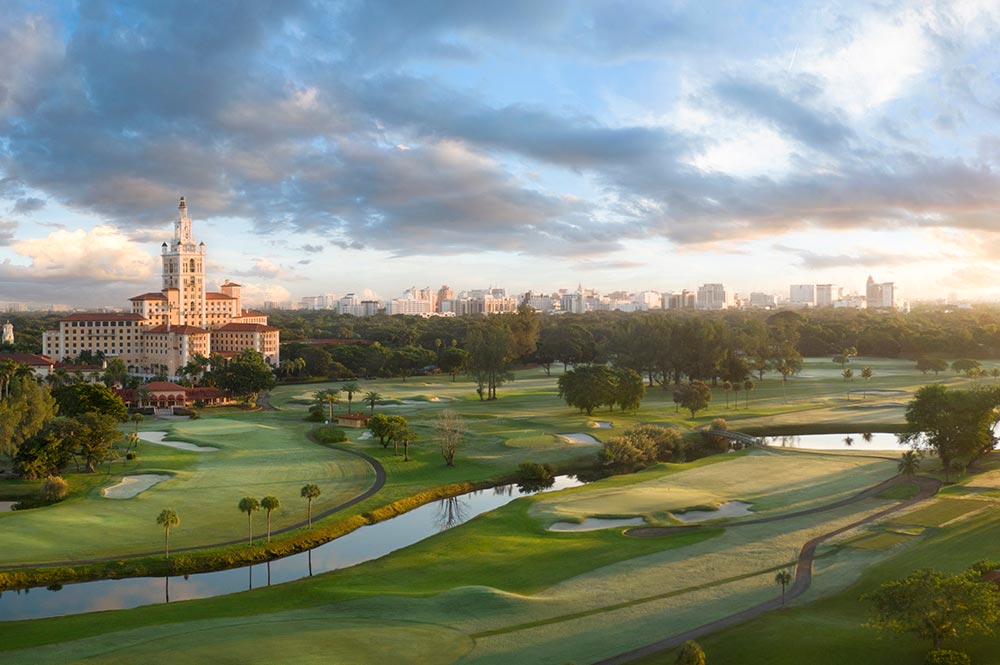 Biltmore Hotel Miami-Coral Gables Exterior Overlooking Biltmore Golf Course Sunrise