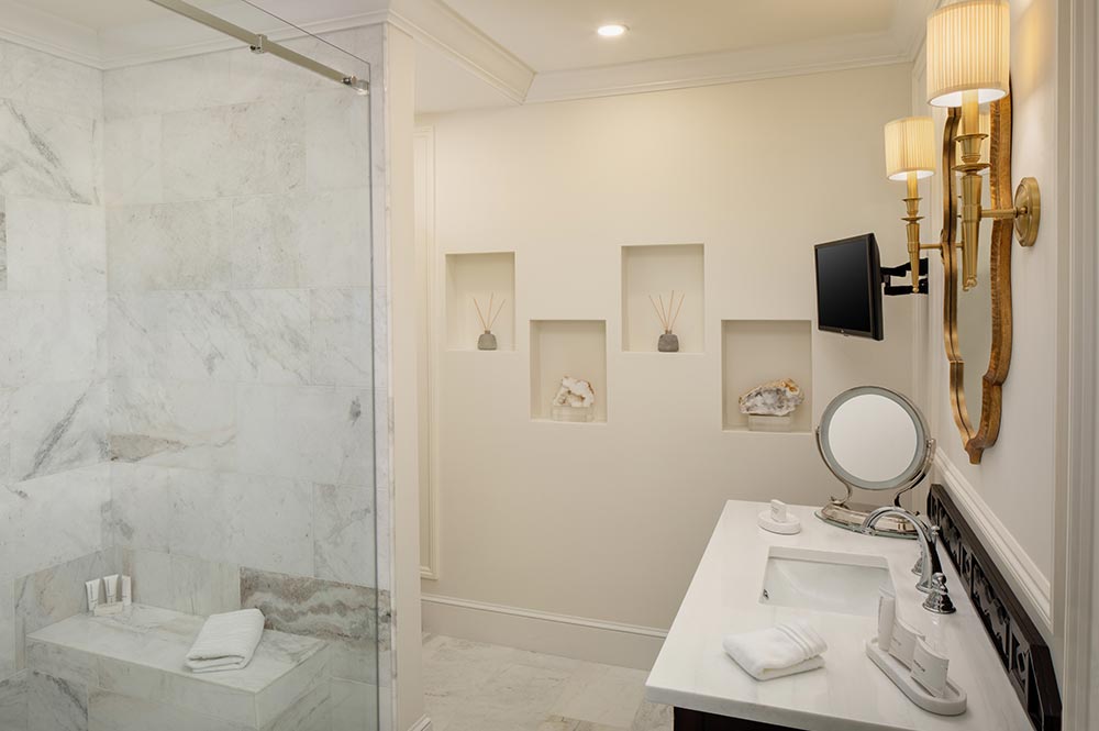 Biltmore Hotel Miami-Coral Gables Presidential Everglades Bathroom 2