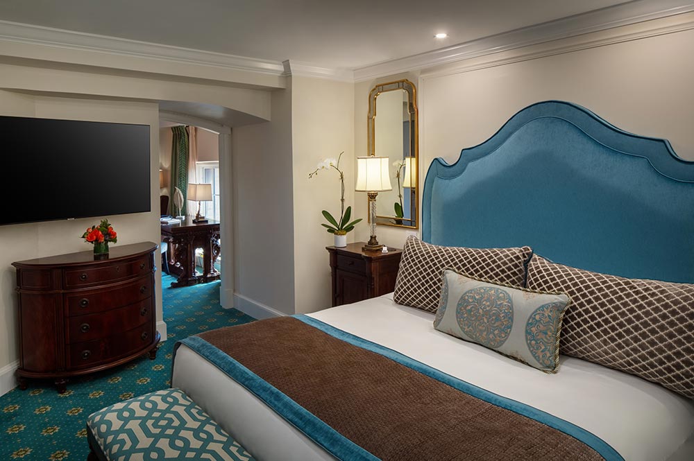 Biltmore Hotel Miami-Coral Gables Presidential Everglades Bedroom 3