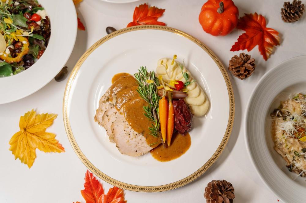 The Holiday Dining At The Biltmore Hotel Miami Coral Gables - The Biltmore Hotel The Holiday Dining At The Biltmore Hotel Miami Coral Gables